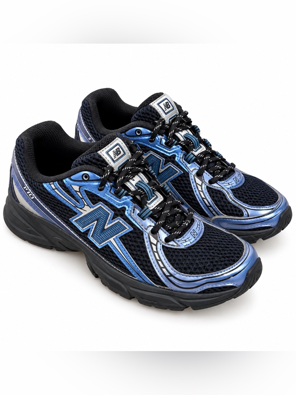 New Balance Men’s Black and Blue Athletic Running Sneakers